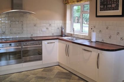 bespoke walnut worktop