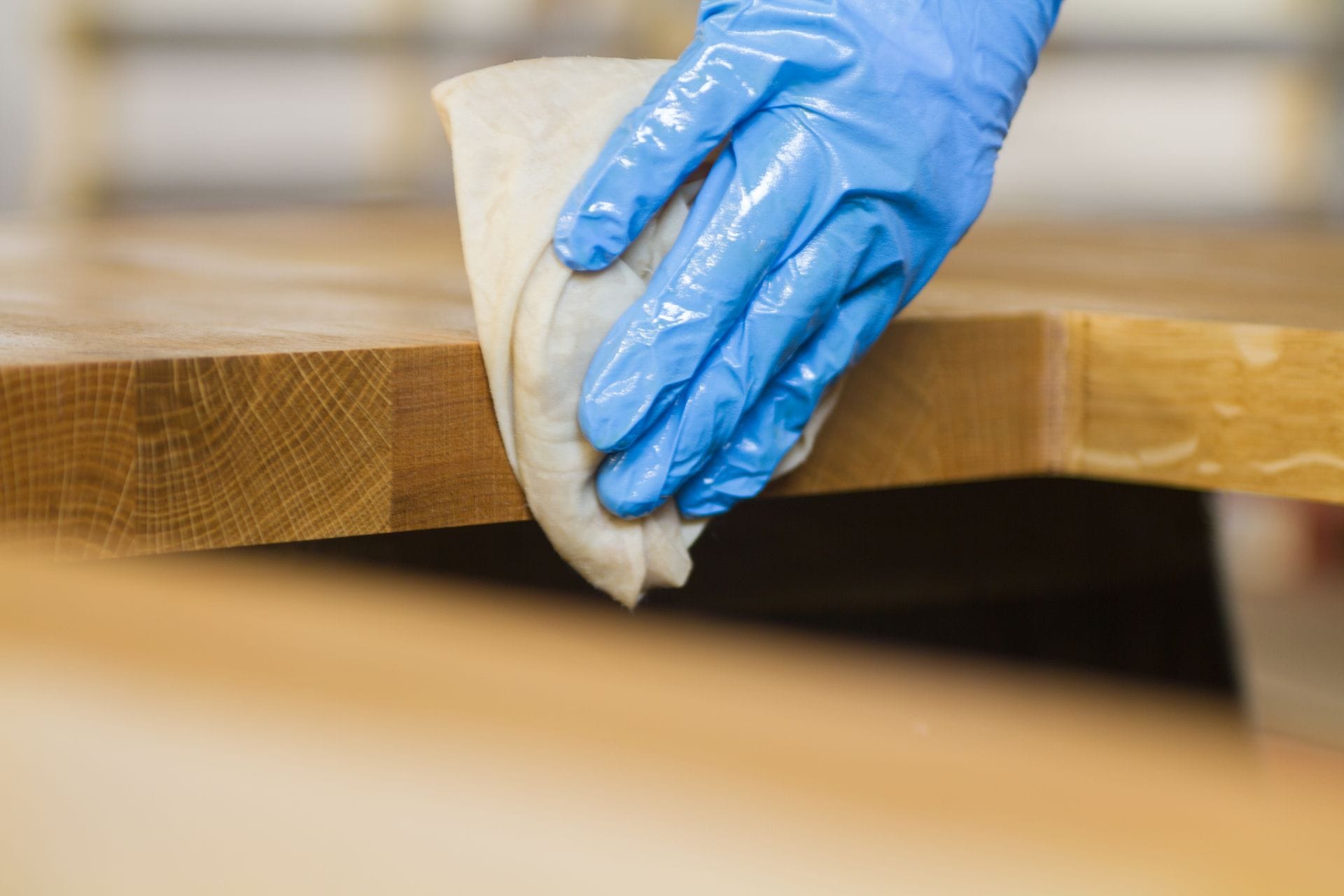 oiling a wooden bar top