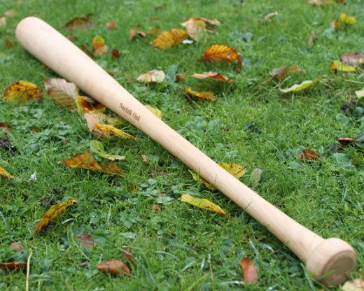 maple baseball bat