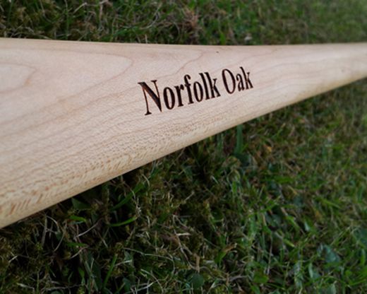 maple baseball bat